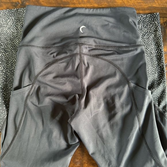 Zyia Black Reflective Pocket Light N Tight Hi-rise 7/8 26” Leggings Size 2 - Picture 6 of 10